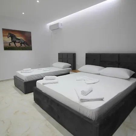 Moonshine Apartament