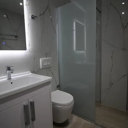 Apartament Moonshine *