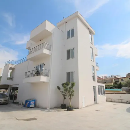 Moonshine Apartament *