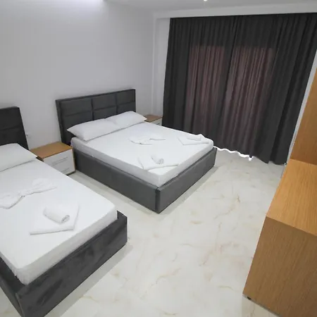 Apartment Moonshine *