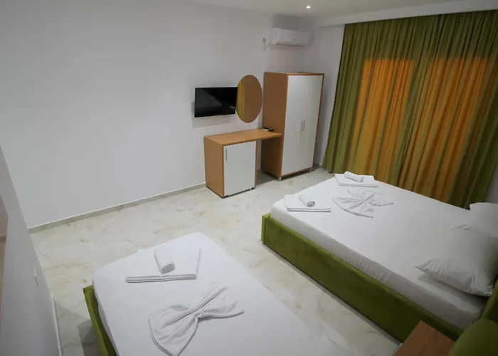 Moonshine * 卡萨米尔