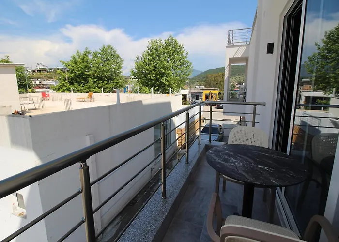 Moonshine Apartment Ksamil